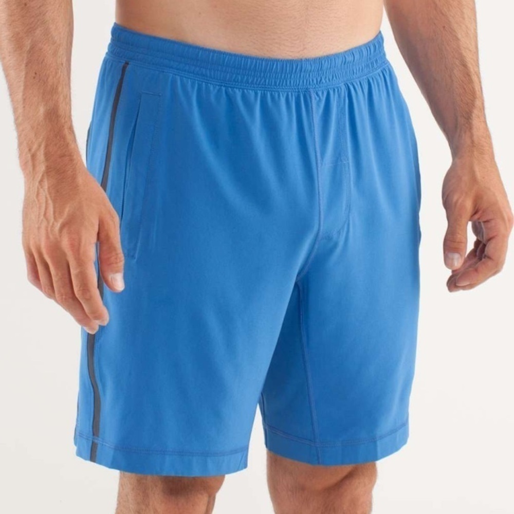 Lululemon Run: Response Short Lakemont Blue